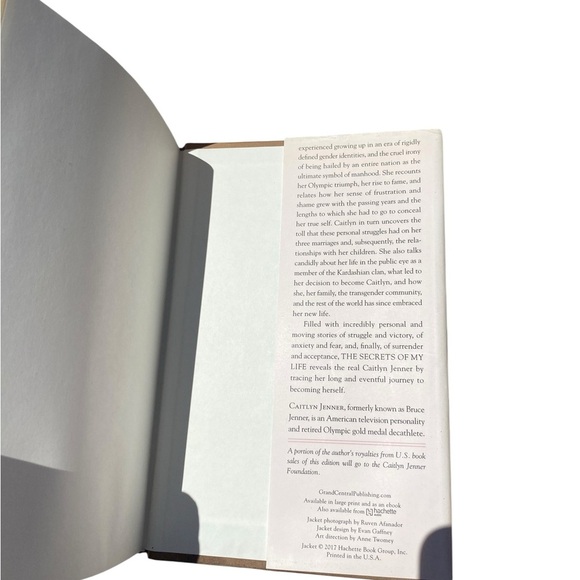 The Secrets of My Life memoir Book by caitlin jenner hard back cover - Picture 4 of 5